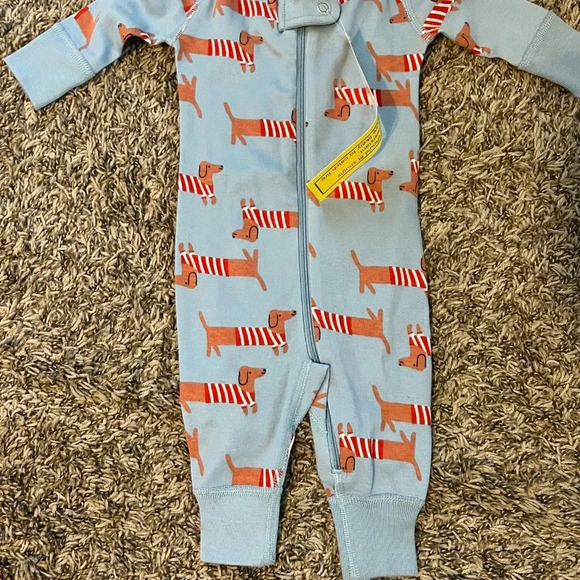 Hanna Andersson Other - NWT Hanna Andersson Baby zip sleeper dachsund print organic cotton 0-3 months